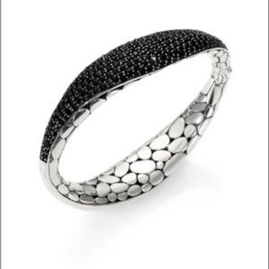 New Without Tag JOHN HARDY
Pavé Black Sapphire & Sterling Silver Bangle Bracelet